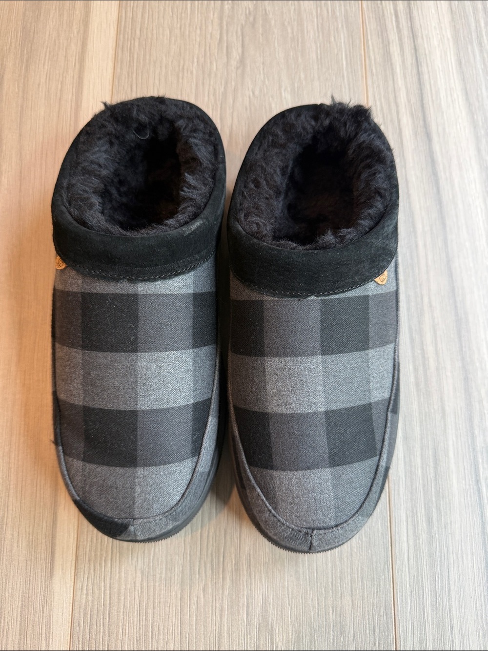 Lamo Men's Julian Clog ll Plaid Slippers Size 7